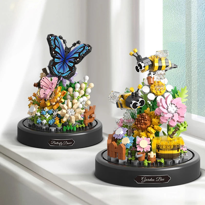 Cute Butterfly/Bee With Flowers And Clear Display Set Mini Building Blocks