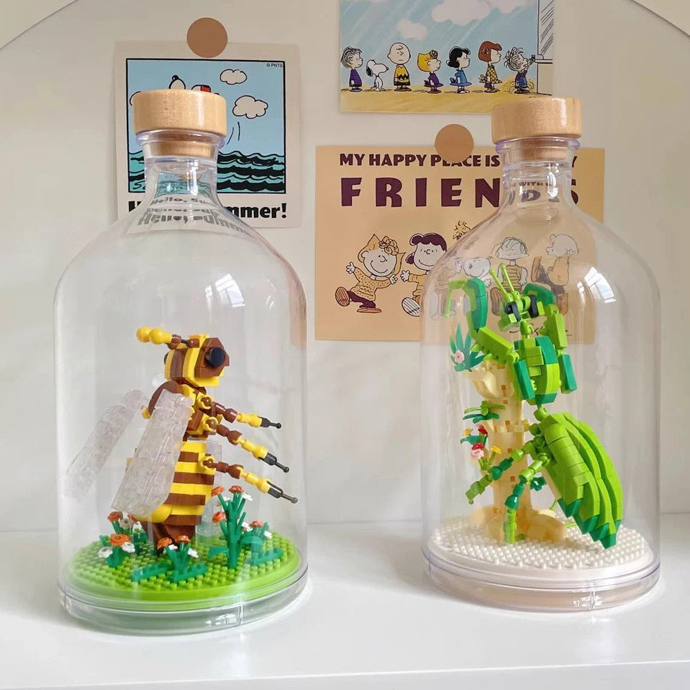 Insect With Clear Display Bottle Set Mini Building Blocks - 6 Styles