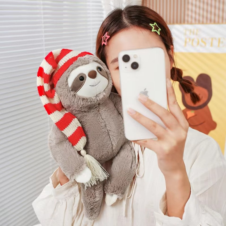 Cute Sloth WIth Hat Plush Toys 22/38/60/80cm