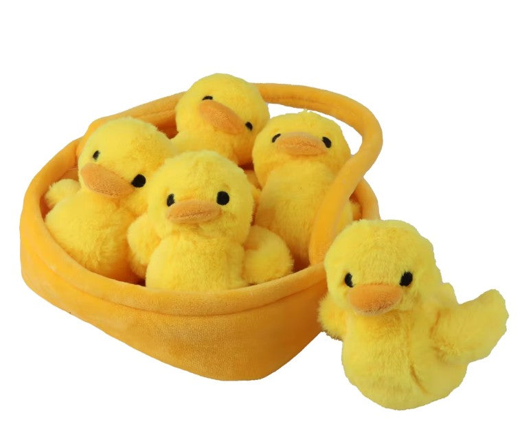 A Basket of 5 pcs Mini Plush Toys - Strawberries/Rabbits/Axolotls/Dinosaurs/Carrots/Ducks/Capybaras/Cats