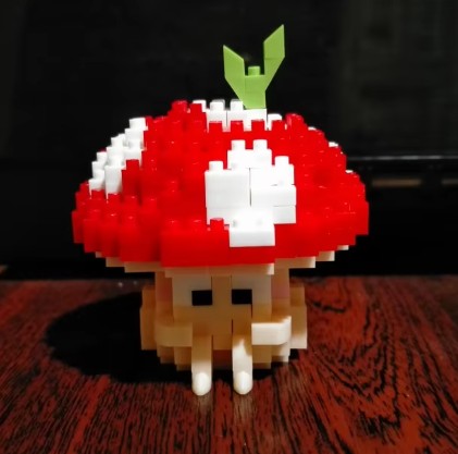 Cute Mushroom Mini Building Blocks - 6 Styles