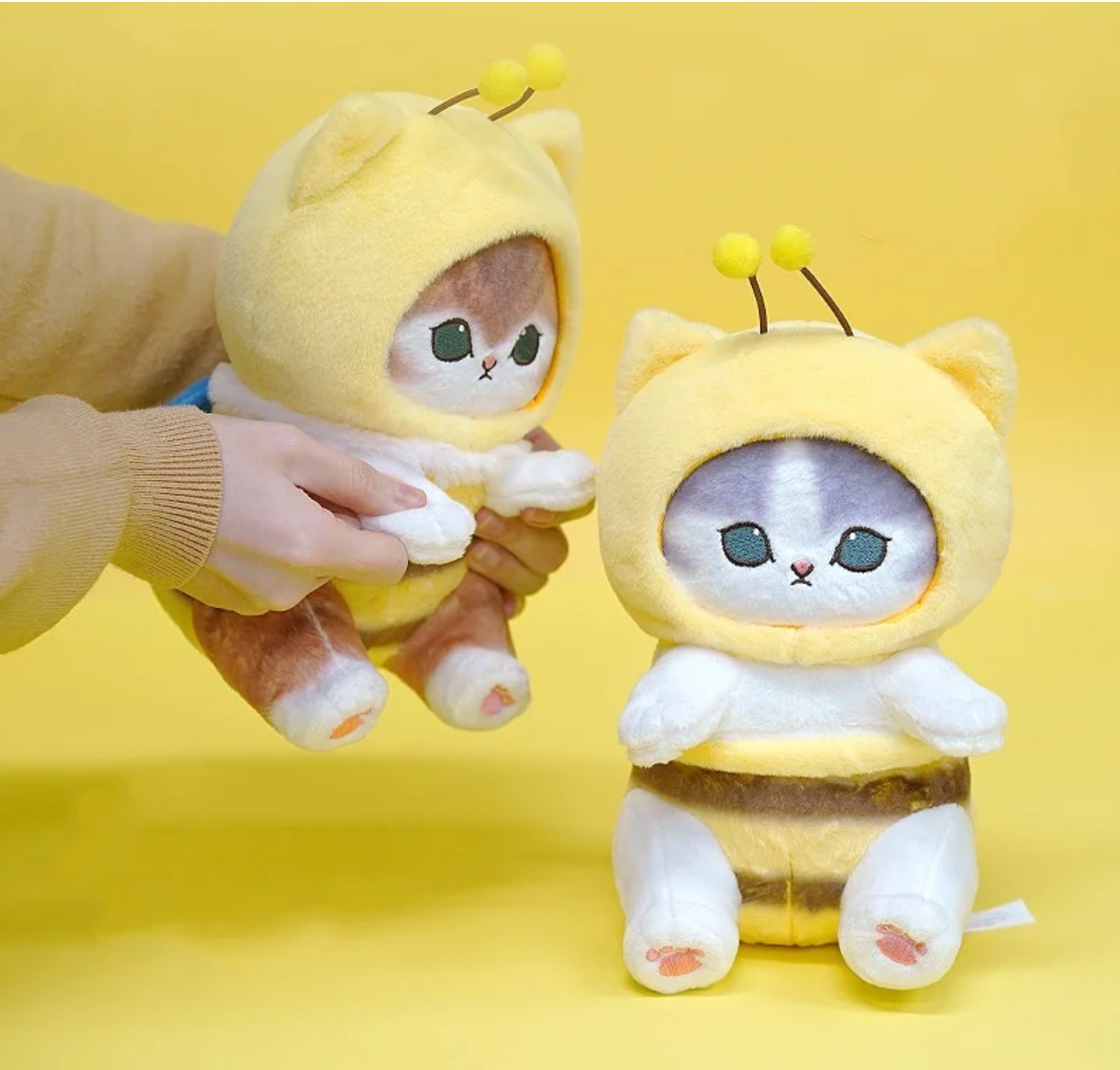 Mofusand Cat With Bee Dress Up Plush Toys 20-25cm (5 Styles)