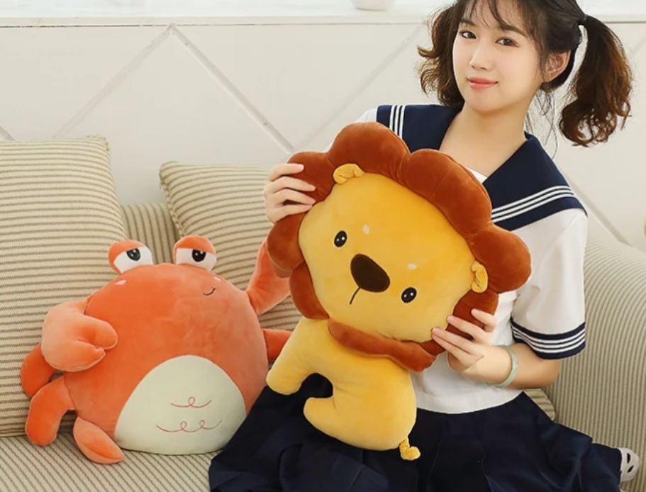 Cute/Kawaii Animal (Whale/Duck/Lion/Crab) Pillow Plush Toys