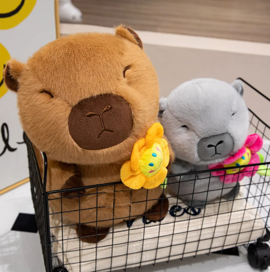 Cute Capybara With/Without Flower Plush Toys 25/35/45cm - Brown/Grey