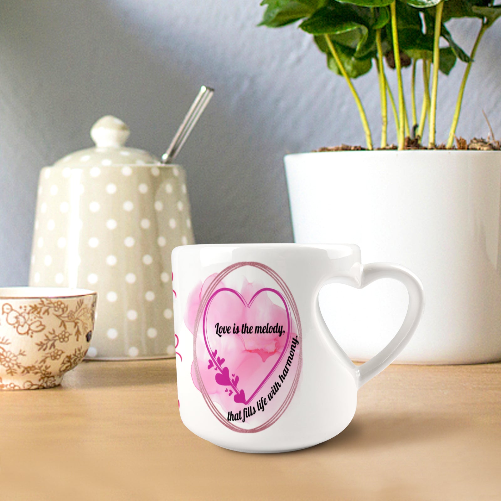 Heart-shaped Mug with "Love is the melody" message (10.3 OZ)