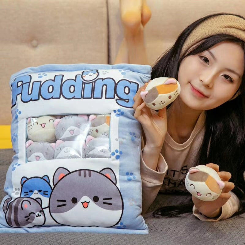 A Bag With 6-9 pieces of Mini balls Snacks/Pudding Plush Toys 40-50cm